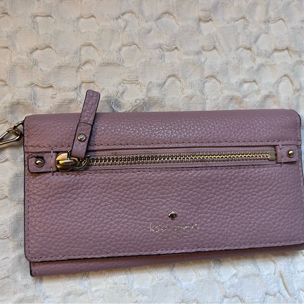 Kate Spade wristlet wallet